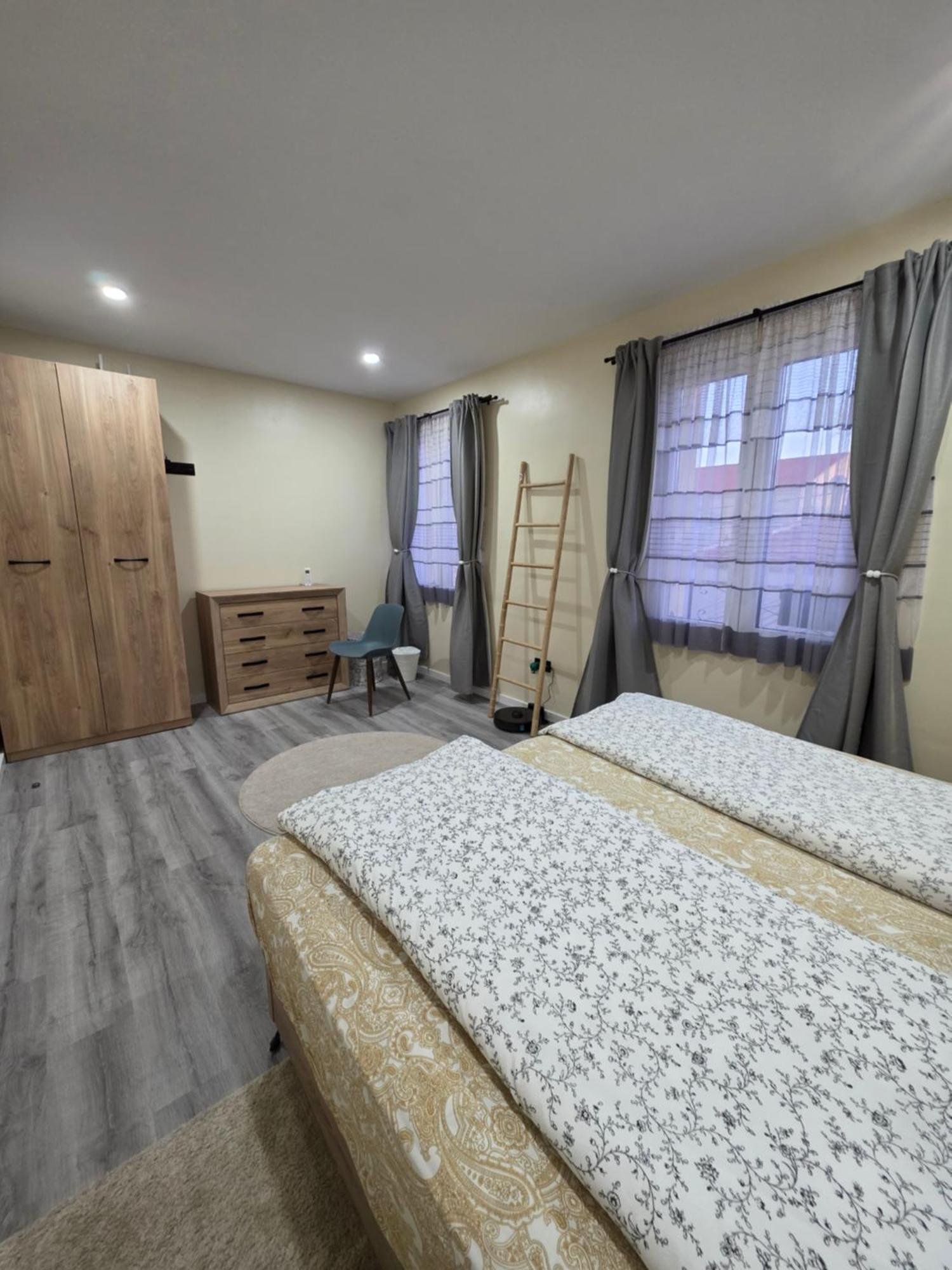 הוילה Pinoso Casa Rosa מראה חיצוני תמונה